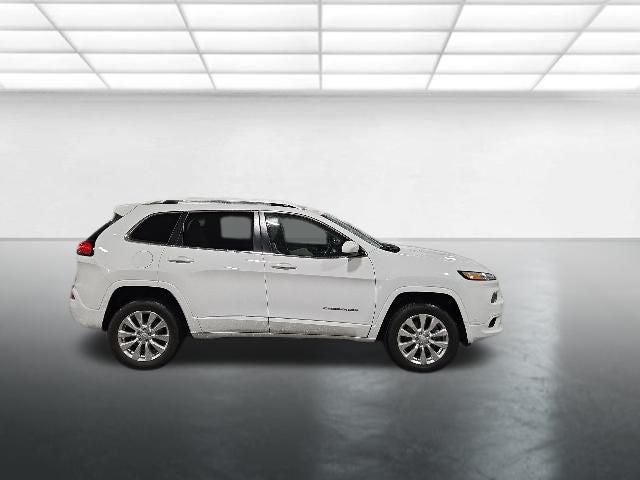 2018 Jeep Cherokee Overland