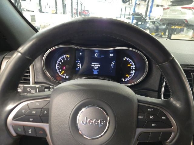2020 Jeep Grand Cherokee Laredo