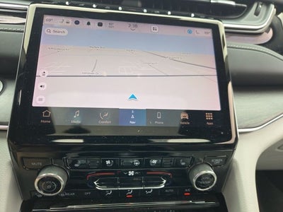 2022 Jeep Grand Cherokee Overland