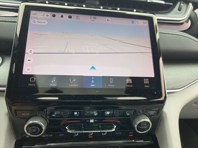 2022 Jeep Grand Cherokee Overland