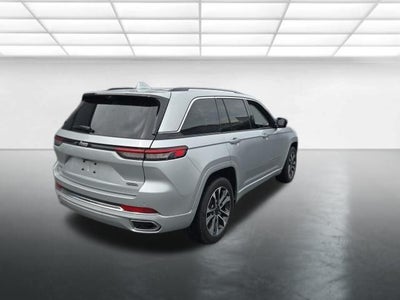 2022 Jeep Grand Cherokee Overland