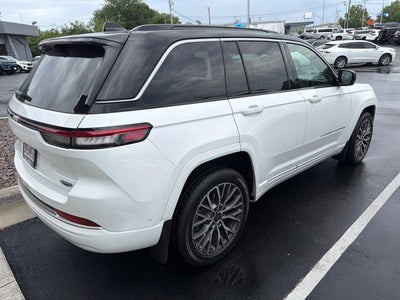 2026 Jeep Grand Cherokee Summit