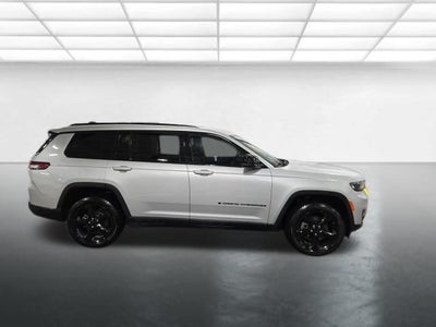 2022 Jeep Grand Cherokee L Altitude