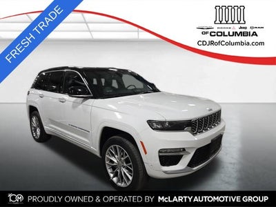2022 Jeep Grand Cherokee Summit
