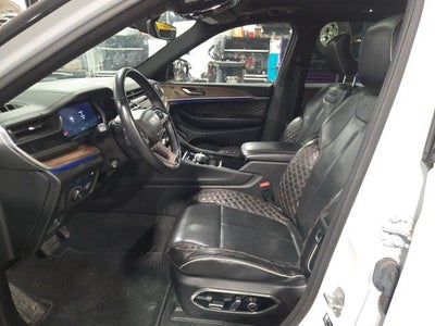 2022 Jeep Grand Cherokee Summit