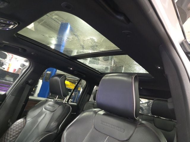 2022 Jeep Grand Cherokee Summit