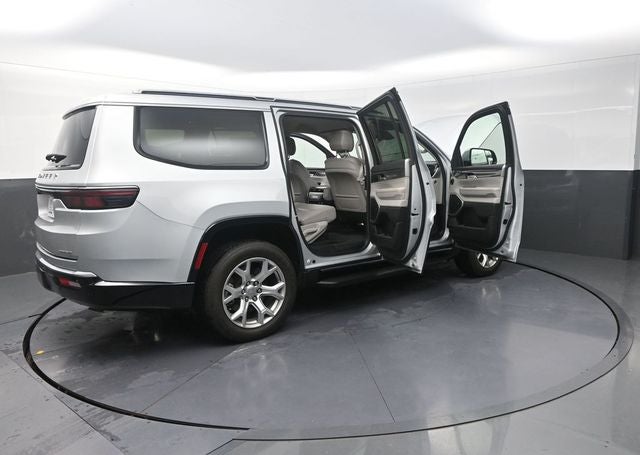 2022 Jeep Wagoneer Series II