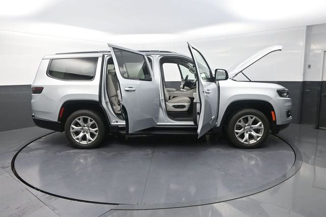2022 Jeep Wagoneer Series II