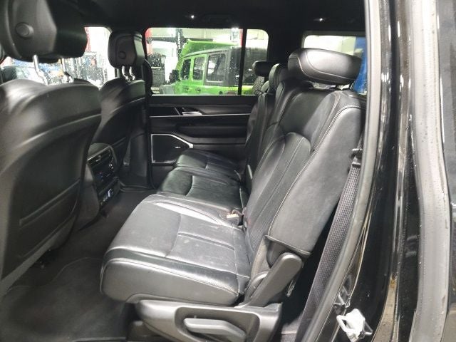 2023 Jeep Wagoneer Series III