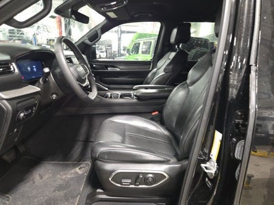 2023 Jeep Wagoneer Series III