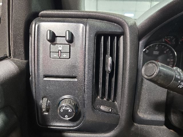 2016 Chevrolet Silverado 1500 Custom