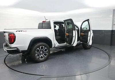 2024 GMC Canyon AT4