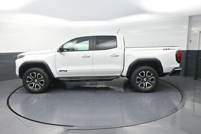 2024 GMC Canyon AT4
