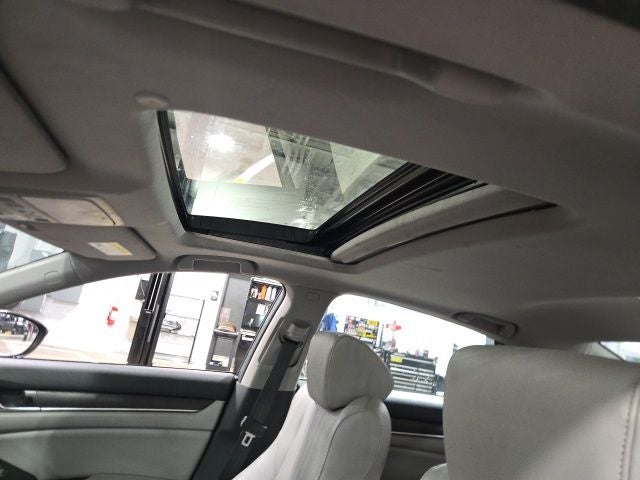 2019 Honda Accord Touring 2.0T