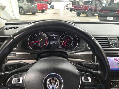 2016 Volkswagen Passat 1.8T SE