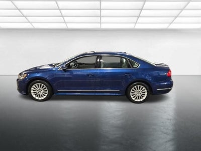 2016 Volkswagen Passat 1.8T SE
