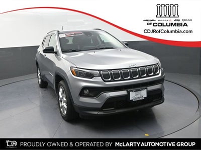 2022 Jeep Compass Latitude Lux