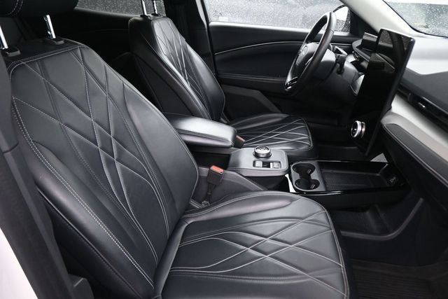 2022 Ford Mustang Mach-E Select