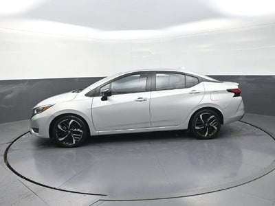 2024 Nissan Versa 1.6 SR