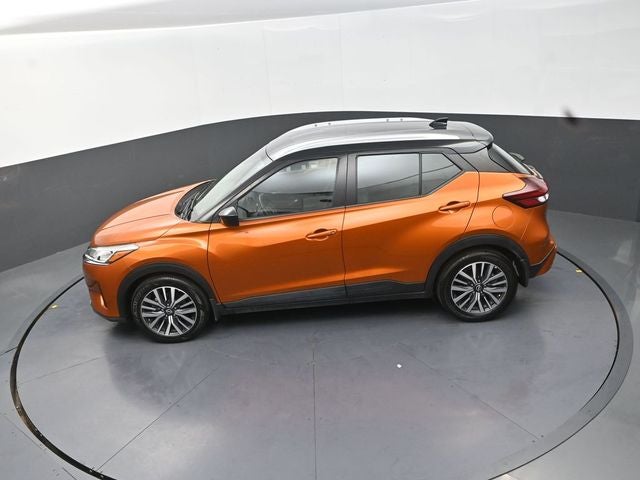 2022 Nissan Kicks SV