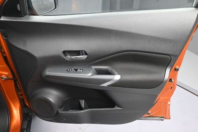 2022 Nissan Kicks SV