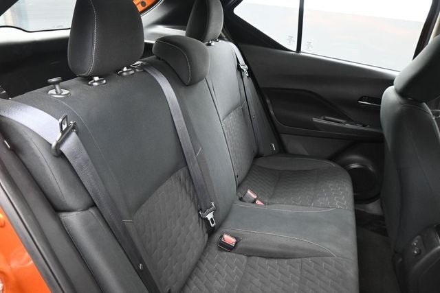 2022 Nissan Kicks SV