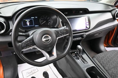 2022 Nissan Kicks SV