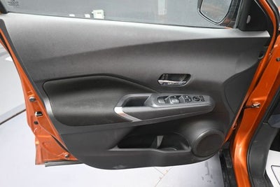 2022 Nissan Kicks SV