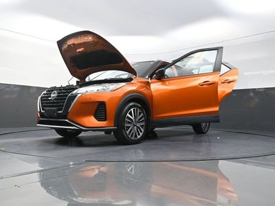 2022 Nissan Kicks SV