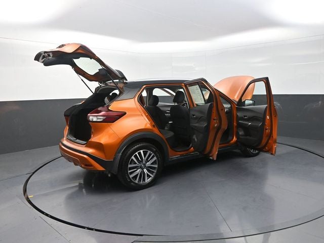 2022 Nissan Kicks SV