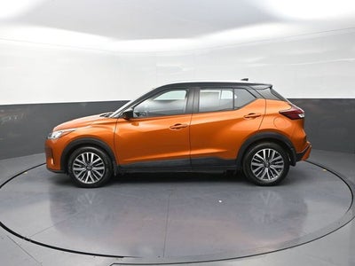 2022 Nissan Kicks SV
