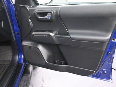 2022 Toyota Tacoma TRD Off-Road V6