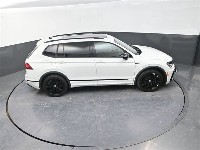 2021 Volkswagen Tiguan 2.0T SE R-Line Black