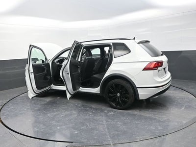 2021 Volkswagen Tiguan 2.0T SE R-Line Black