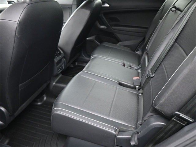 2021 Volkswagen Tiguan 2.0T SE R-Line Black