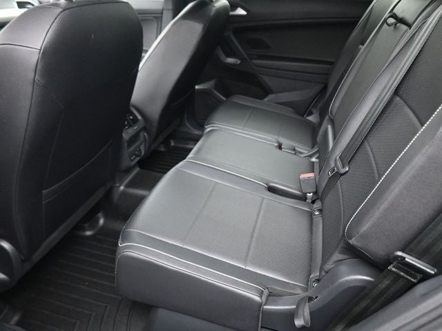 2021 Volkswagen Tiguan 2.0T SE R-Line Black