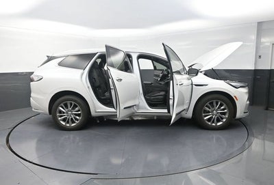 2023 Buick Enclave Avenir