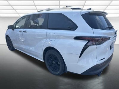 2026 Toyota Sienna Woodland Edition