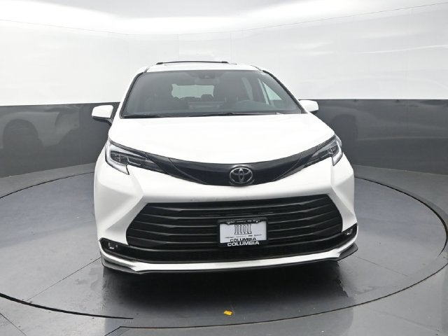 2026 Toyota Sienna Woodland Edition