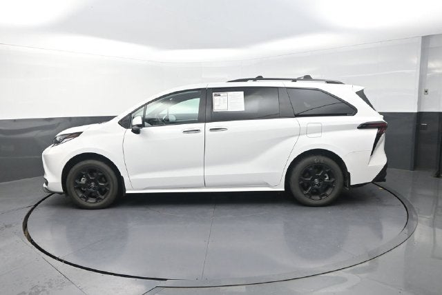 2026 Toyota Sienna Woodland Edition