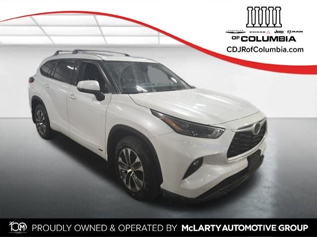 2022 Toyota Highlander Hybrid XLE