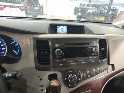 2011 Toyota Sienna XLE
