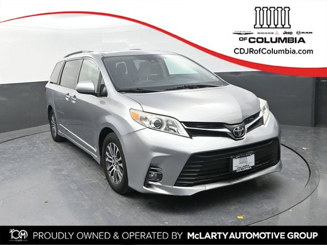 2018 Toyota Sienna XLE 8 Passenger
