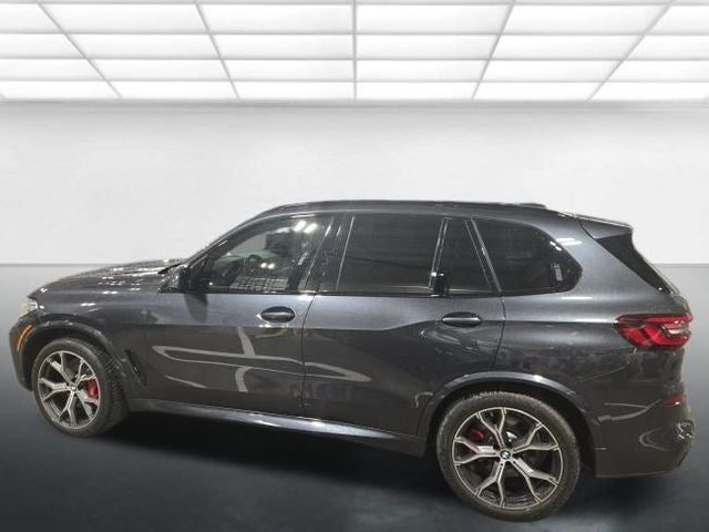 2021 BMW X5 M50i