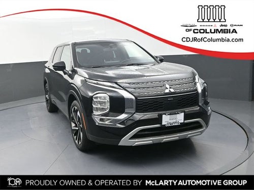 2023 Mitsubishi Outlander SE