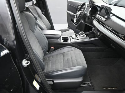 2023 Mitsubishi Outlander SE