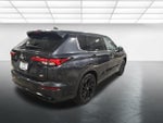 2024 Mitsubishi Outlander Base
