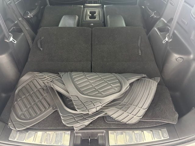 2023 Mitsubishi Outlander Base