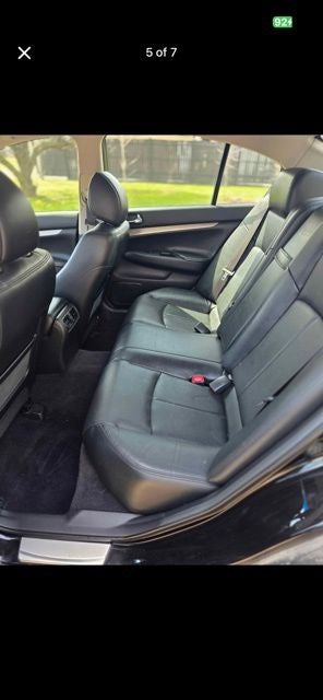 2015 INFINITI Q40 Base