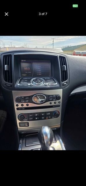 2015 INFINITI Q40 Base